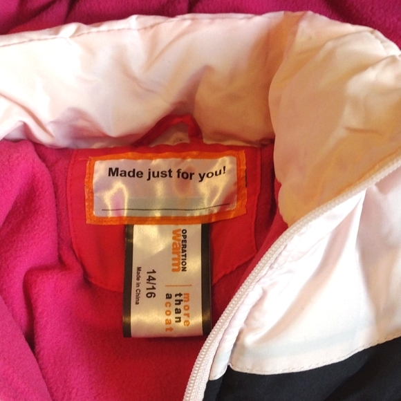 NWT operation warm winter coat - Picture 3 of 5